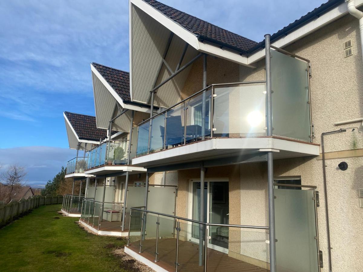 The Duplex Nairn- Spacious 3 Bedroom With Sunny Balcony Esterno foto