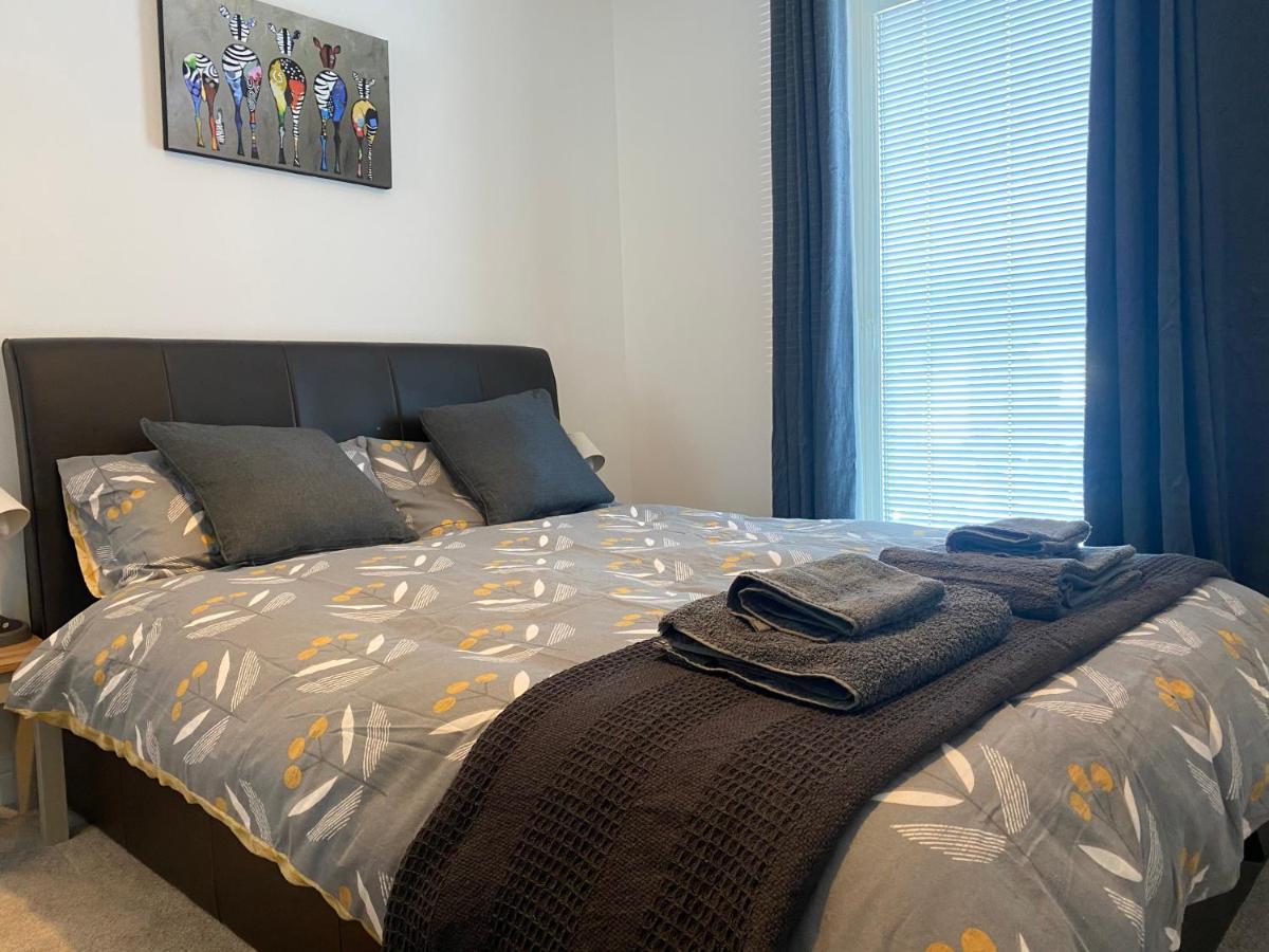 The Duplex Nairn- Spacious 3 Bedroom With Sunny Balcony Esterno foto