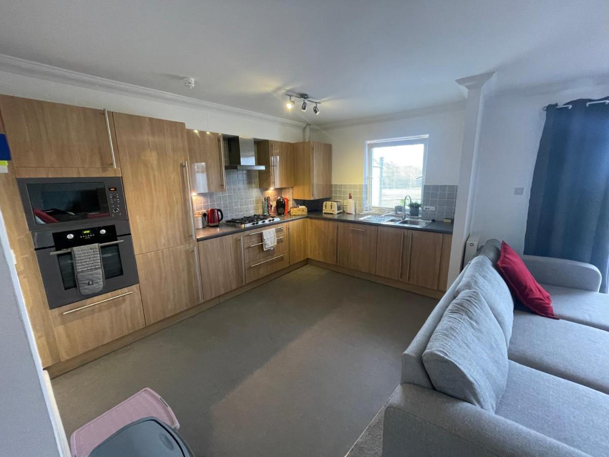 The Duplex Nairn- Spacious 3 Bedroom With Sunny Balcony Esterno foto